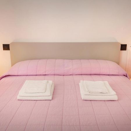Villa Oleandri ซานเปียโตร อิน กาเรียโน ภายนอก รูปภาพ